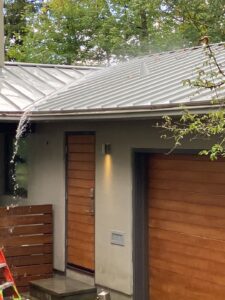 soft wash roof cleaning